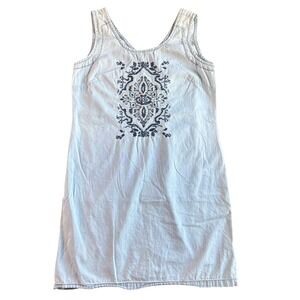 Honigman‎ Light Wash Blue Denim Look Embroidered Shift Dress Sleeveless Size 3